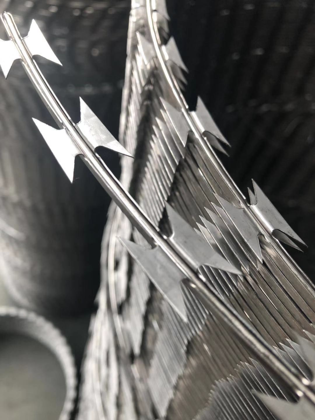 不锈钢刀片刺绳